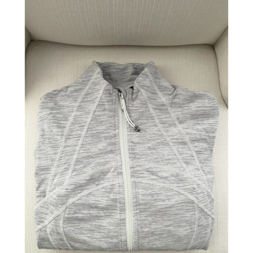 Lululemon Define Jacket (Size 4)